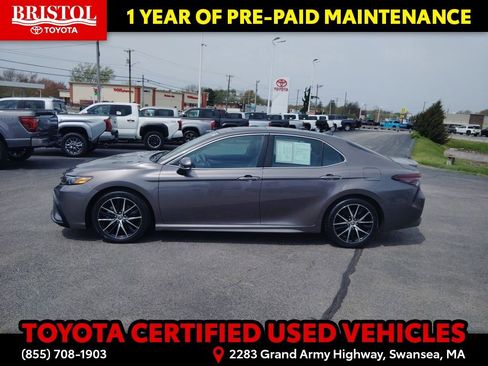 Certified 2023 Toyota Camry SE w/ Cold Weather Package AWD/4WD image 4