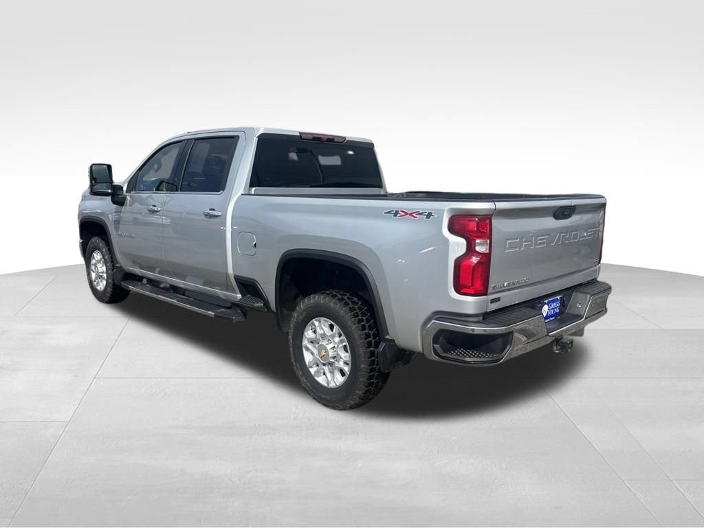 Used 2022 Chevrolet Silverado 2500 LTZ w/ Gooseneck/5TH Wheel Package AWD/4WD image 4