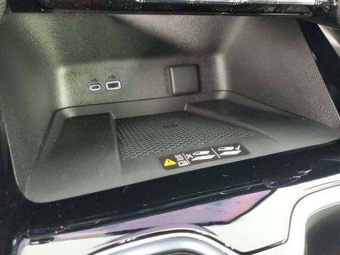 New 2026 Chevrolet Traverse Z71 image 21