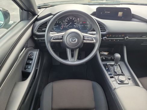 Used 2022 MAZDA MAZDA3 s image 21