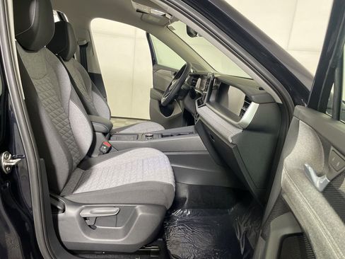 New 2026 Volkswagen Tiguan S image 22