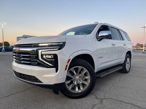 New 2026 Chevrolet Tahoe Premier w/ Sun And Tow Package AWD/4WD image 1
