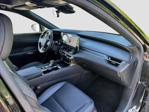 Used 2025 Lexus RX 350 Premium w/ Accessory Package (Z1) FWD image 15