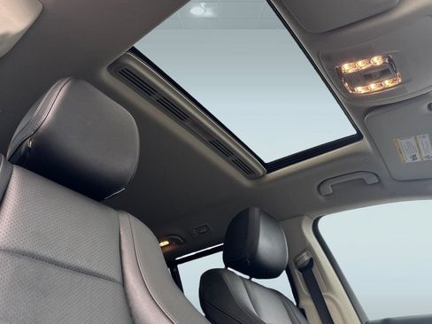 Used 2022 Mercedes-Benz GLS 450 4MATIC image 14