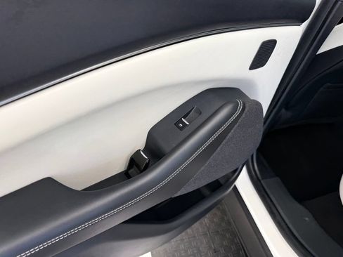 Certified 2023 Ford Mustang Mach-E Premium RWD image 23