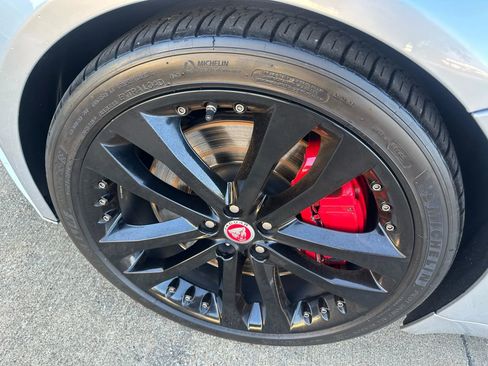 Used 2016 Jaguar F-TYPE S image 3