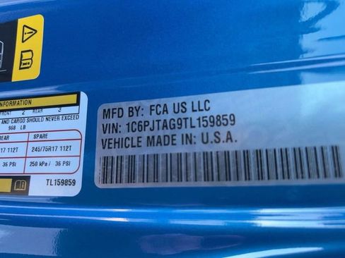 New 2026 Jeep Gladiator Sport image 19