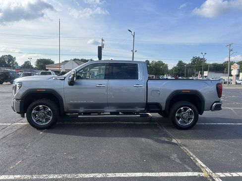 Used 2025 GMC Sierra 2500 SLT w/ Texas SLT Premium Package AWD/4WD image 8