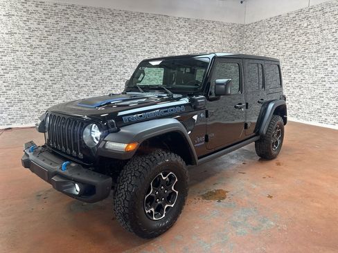 Used 2022 Jeep Wrangler Unlimited Rubicon 4xe w/ Steel Bumper Group image 3