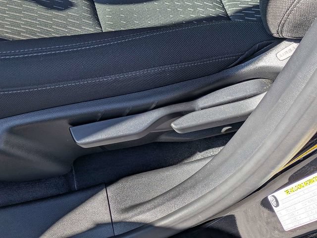 Used 2025 Chevrolet Equinox LT FWD image 18