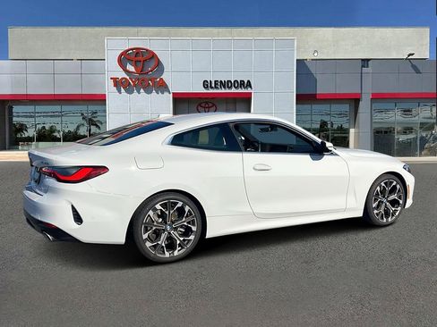 Used 2025 BMW 430i Coupe w/ Premium Package image 3