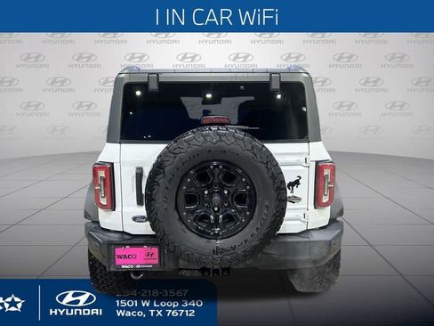 Used 2022 Ford Bronco Wildtrak image 13