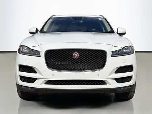 Used 2018 Jaguar F-PACE Portfolio image 8