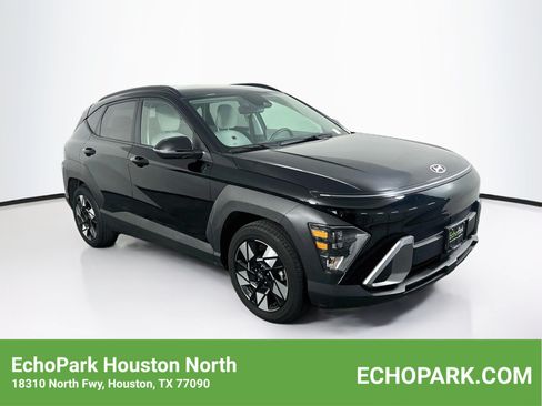 Used 2025 Hyundai Kona SEL FWD image 1