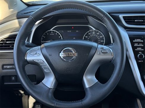 Used 2017 Nissan Murano SL image 12
