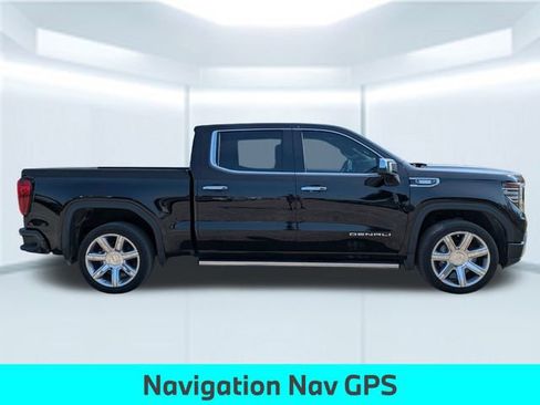 Used 2023 GMC Sierra 1500 Denali w/ Denali Reserve Package image 8