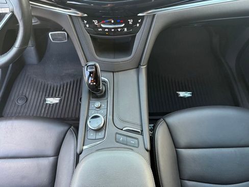 Certified 2024 Cadillac XT6 Sport w/ LPO, Floor Liner Package image 17