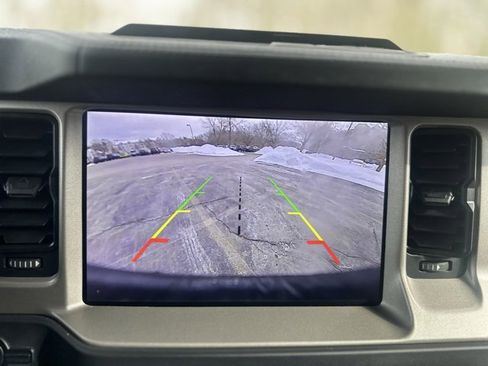 Used 2025 Ford Bronco Outer Banks image 11