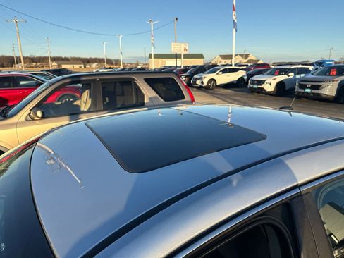 Used 2014 Chevrolet Impala LT w/ LT Sunroof Package image 6