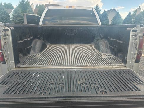 Used 2014 Ford F150 XLT w/ XLT Chrome Package AWD/4WD image 11