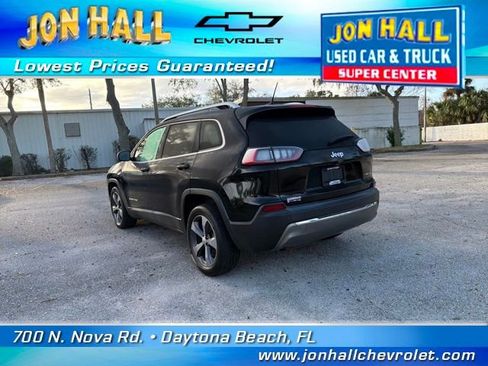 Used 2019 Jeep Cherokee Limited image 8