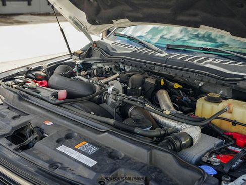 Used 2017 Ford F450 King Ranch w/ King Ranch Ultimate Package image 17