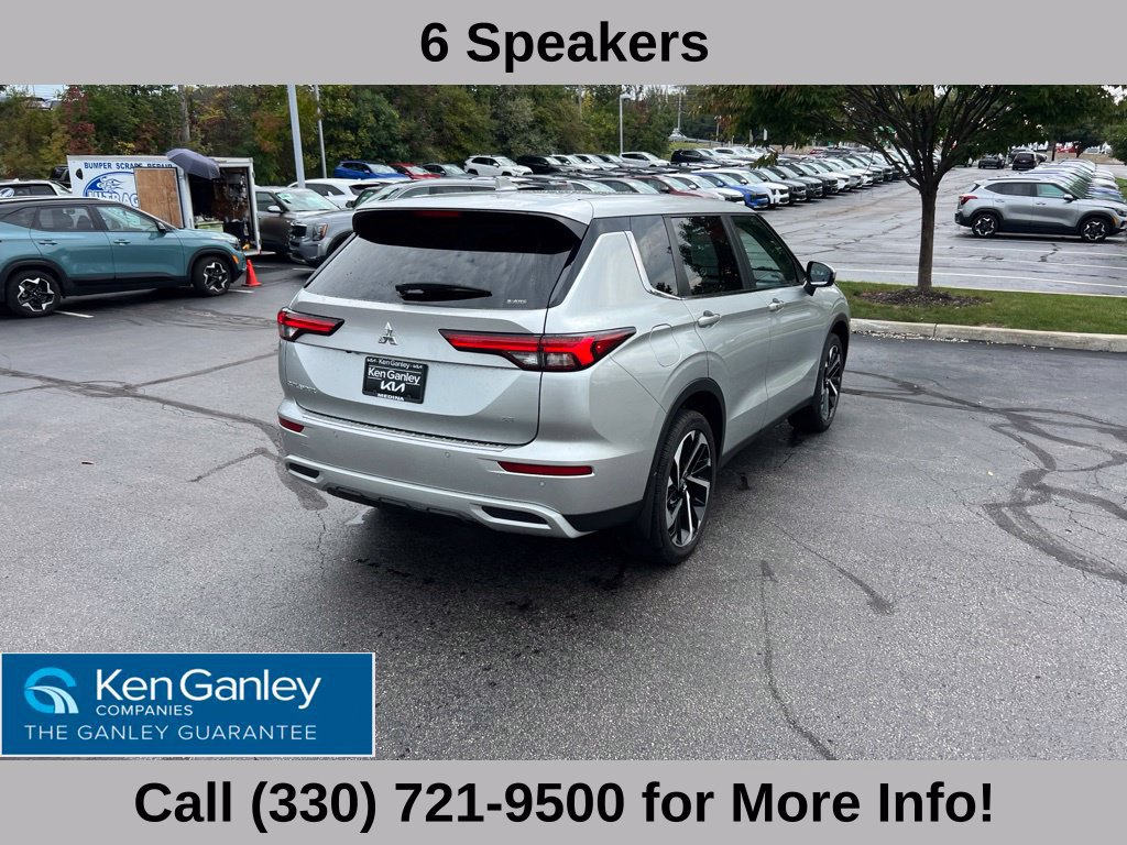 Used 2023 Mitsubishi Outlander SE AWD/4WD image 10