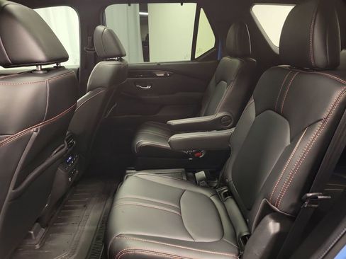 Used 2024 Honda Pilot TrailSport image 22