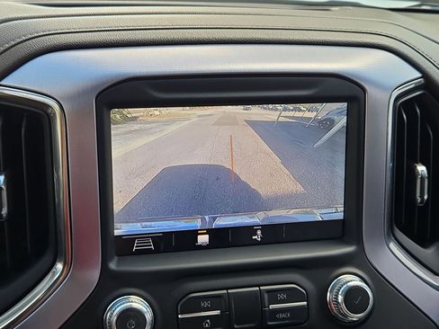 Used 2019 GMC Sierra 1500 SLT w/ SLT Premium Package image 17