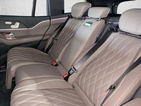New 2026 Mercedes-Benz Maybach GLS 600 4MATIC image 18