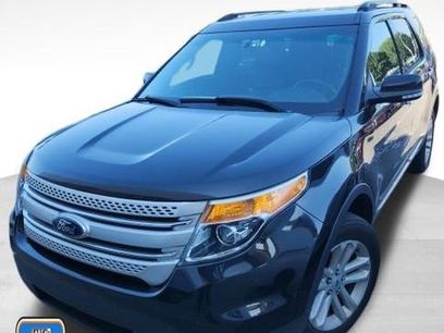 Used 2014 Ford Explorer XLT w/ Equipment Group 202A