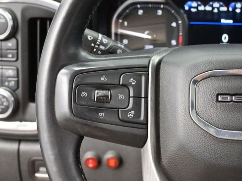 Used 2021 GMC Sierra 3500 Denali w/ Denali Black Diamond Edition AWD/4WD image 18