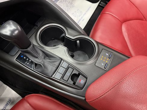 Used 2021 Toyota Camry XSE AWD/4WD image 15