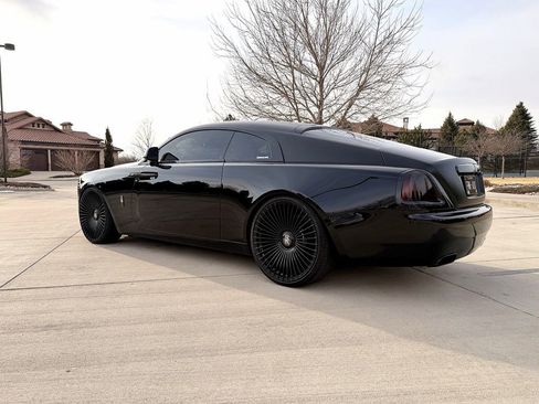 Used 2016 Rolls-Royce Wraith image 4