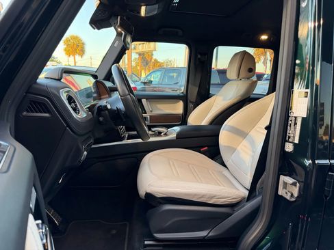 Used 2021 Mercedes-Benz G 550 image 13