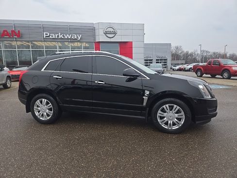 Used 2011 Cadillac SRX Luxury image 8