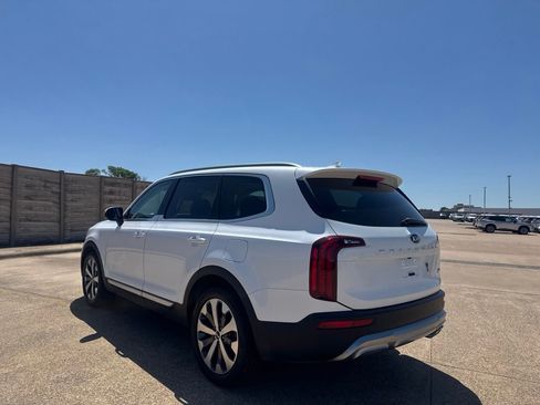 Used 2020 Kia Telluride S w/ S 8 Passenger Seating Package FWD image 16