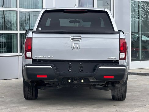 Used 2019 Honda Ridgeline Sport image 5