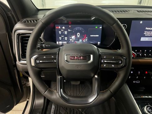 New 2026 GMC Canyon AT4 image 20