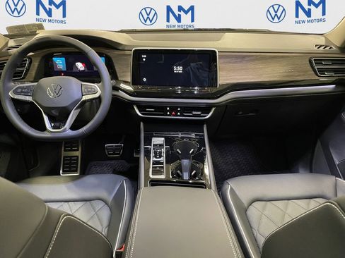 New 2026 Volkswagen Atlas SEL Premium R-Line image 10