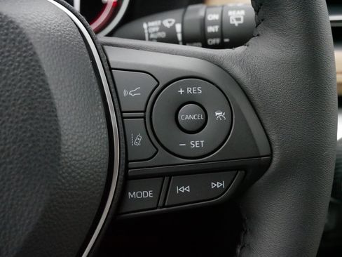 Certified 2025 Toyota RAV4 XLE Premium image 25