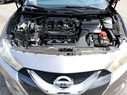 Used 2017 Nissan Maxima 3.5 SV image 44