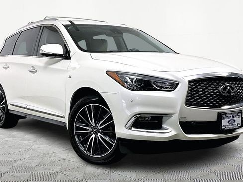 Used 2017 INFINITI QX60 FWD w/ Deluxe Technology Package image 1
