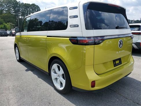 New 2025 Volkswagen ID. Buzz 1st Edition image 6