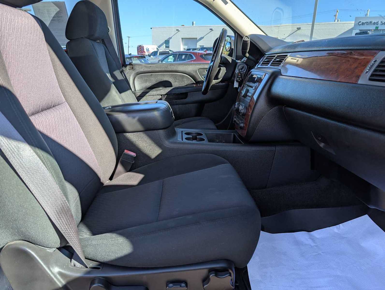 Used 2012 Chevrolet Suburban LS w/ Convenience Package 1 AWD/4WD image 38