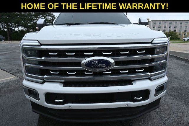 Used 2024 Ford F350 Platinum w/ FX4 Off-Road Package AWD/4WD image 45
