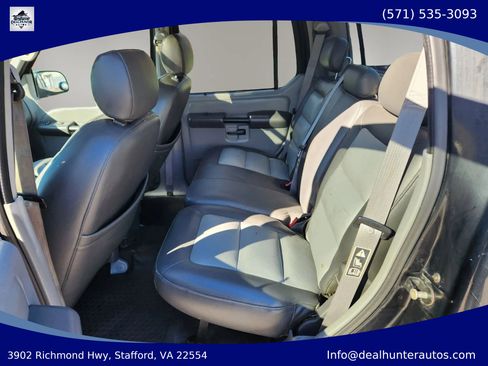 Used 2003 Ford Explorer Sport Trac XLS AWD/4WD image 17