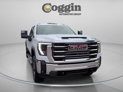 New 2026 GMC Sierra 3500 SLT w/ SLT Premium Package image 18