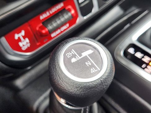 New 2026 Jeep Wrangler Unlimited Sport AWD/4WD image 19