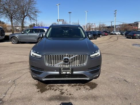 Used 2019 Volvo XC90 T6 Inscription image 2